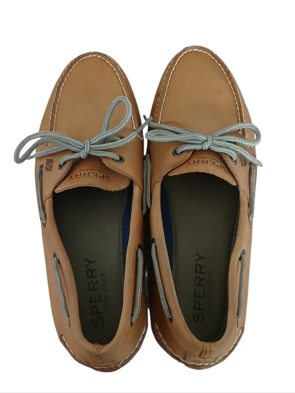 Sperry topsider leeward